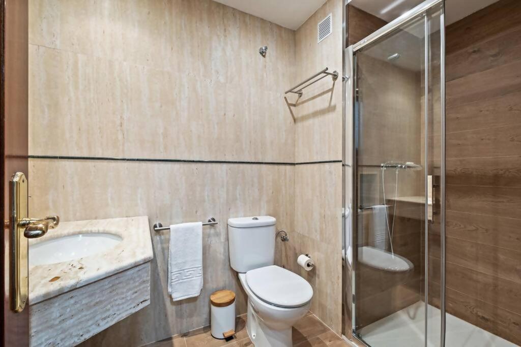 Piso En Atarazanas Apartment Malaga Ngoại thất bức ảnh