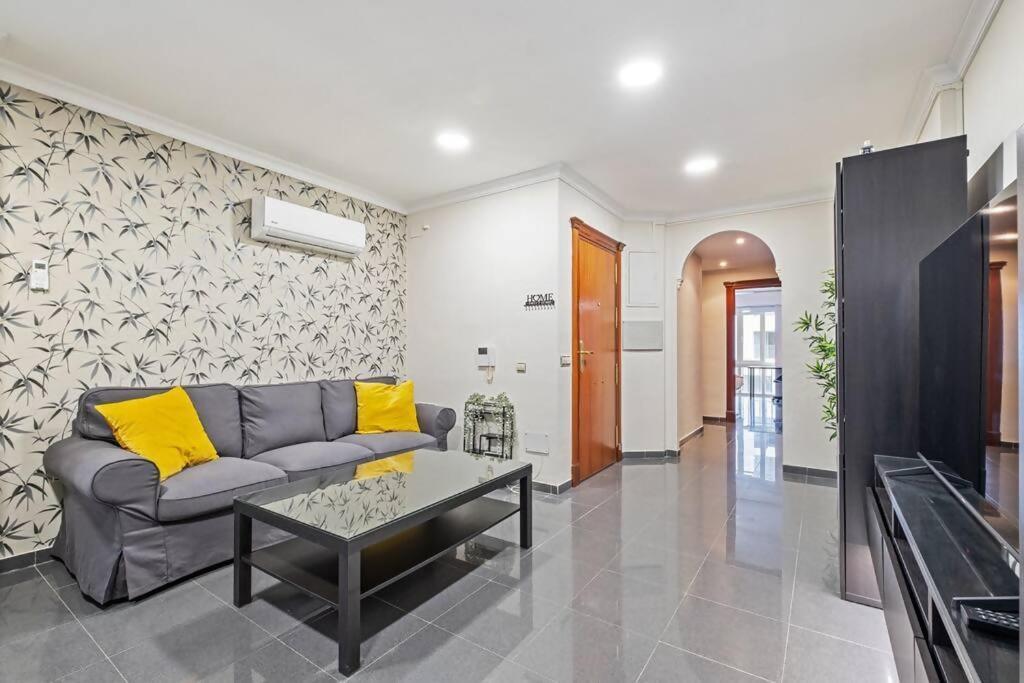 Piso En Atarazanas Apartment Malaga Ngoại thất bức ảnh