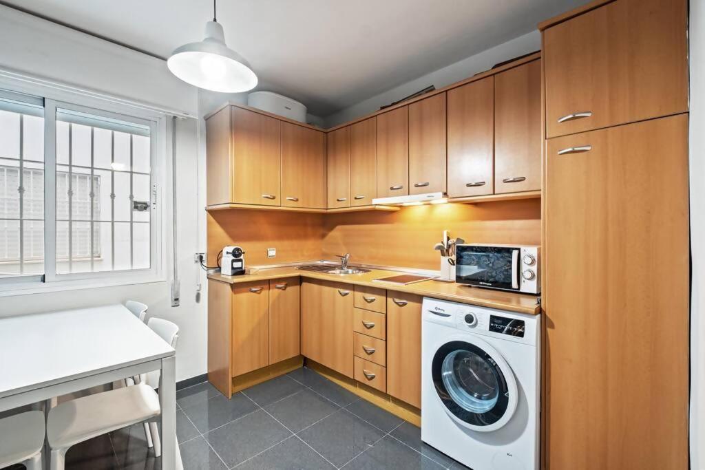 Piso En Atarazanas Apartment Malaga Ngoại thất bức ảnh